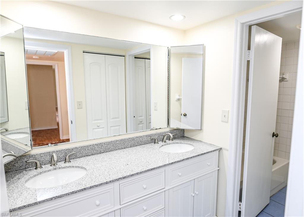 4053 Sandlewood LN # 1