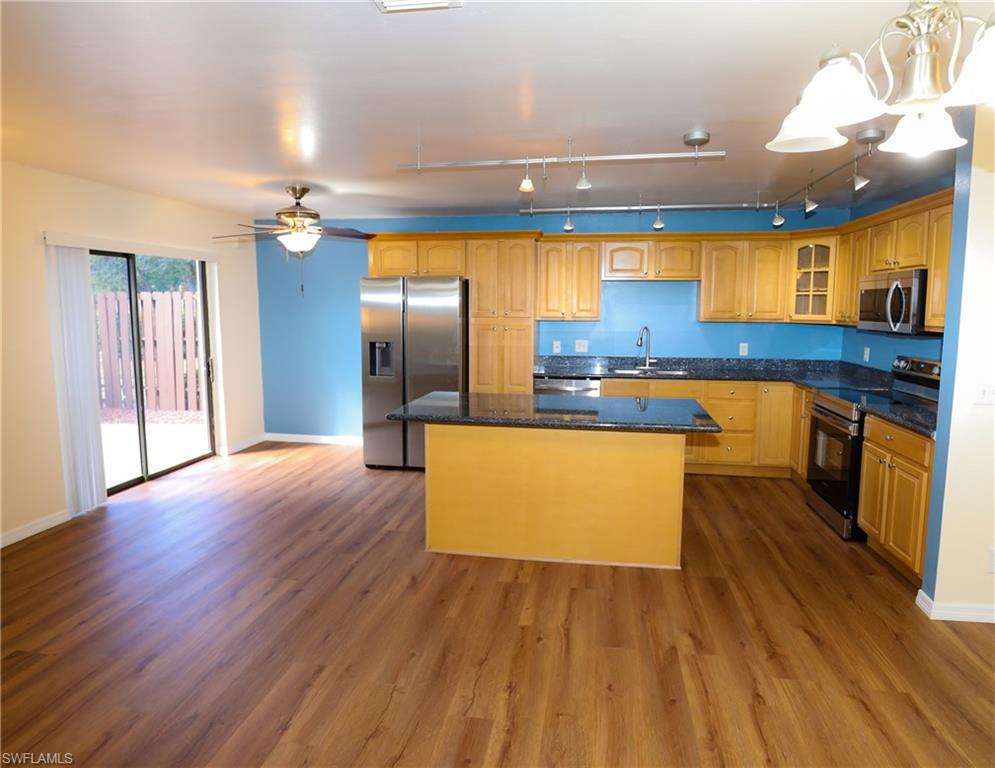 4053 Sandlewood LN # 1