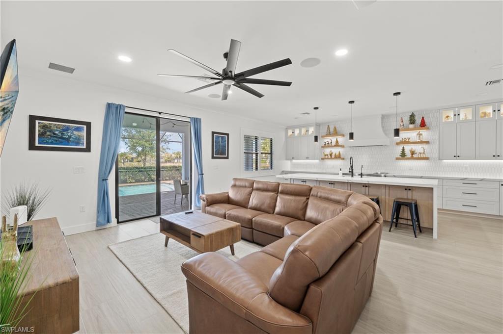 19222 Zephyr Lily CT