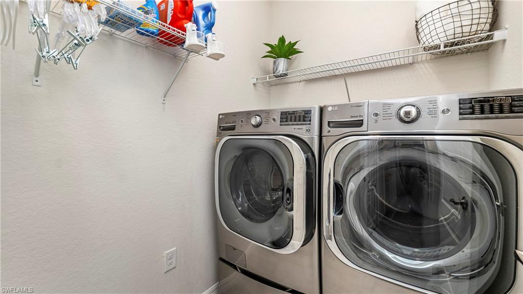 11945 Bay Oak Drive DR