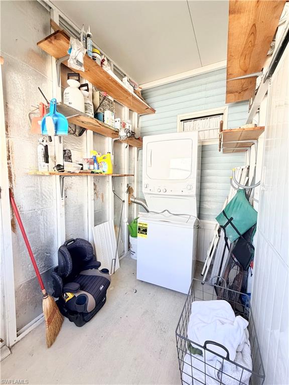 4520 Robert E Lee BLVD E