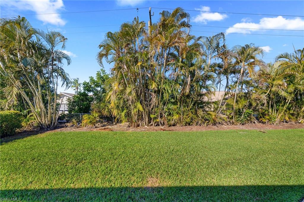 18048 Horseshoe Bay CIR