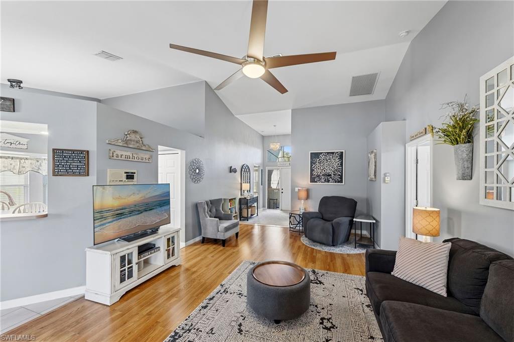 18048 Horseshoe Bay CIR