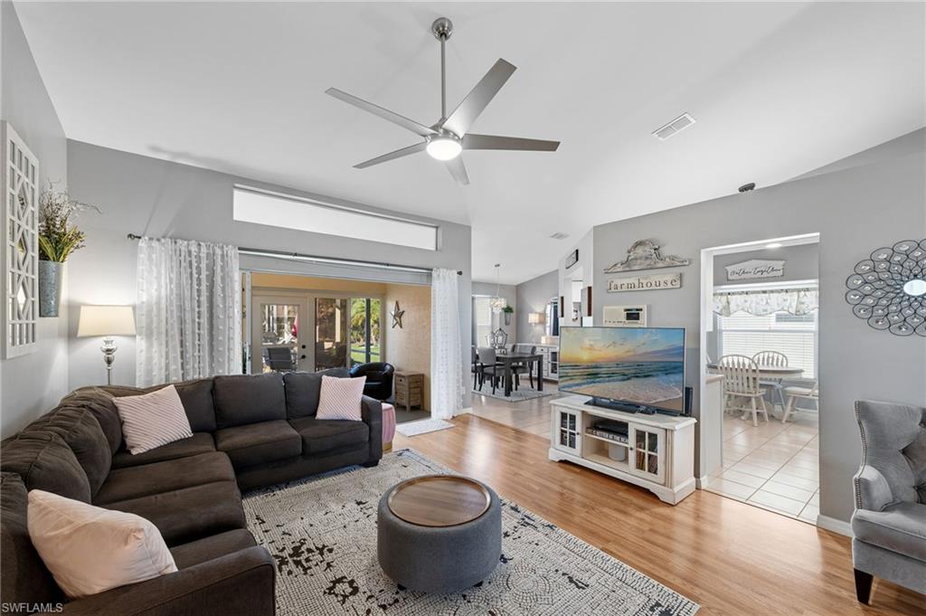 18048 Horseshoe Bay CIR