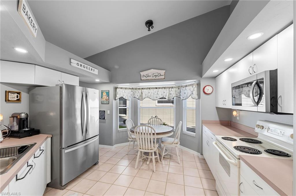 18048 Horseshoe Bay CIR