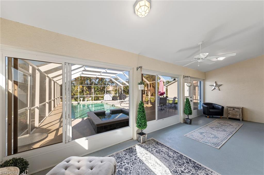 18048 Horseshoe Bay CIR