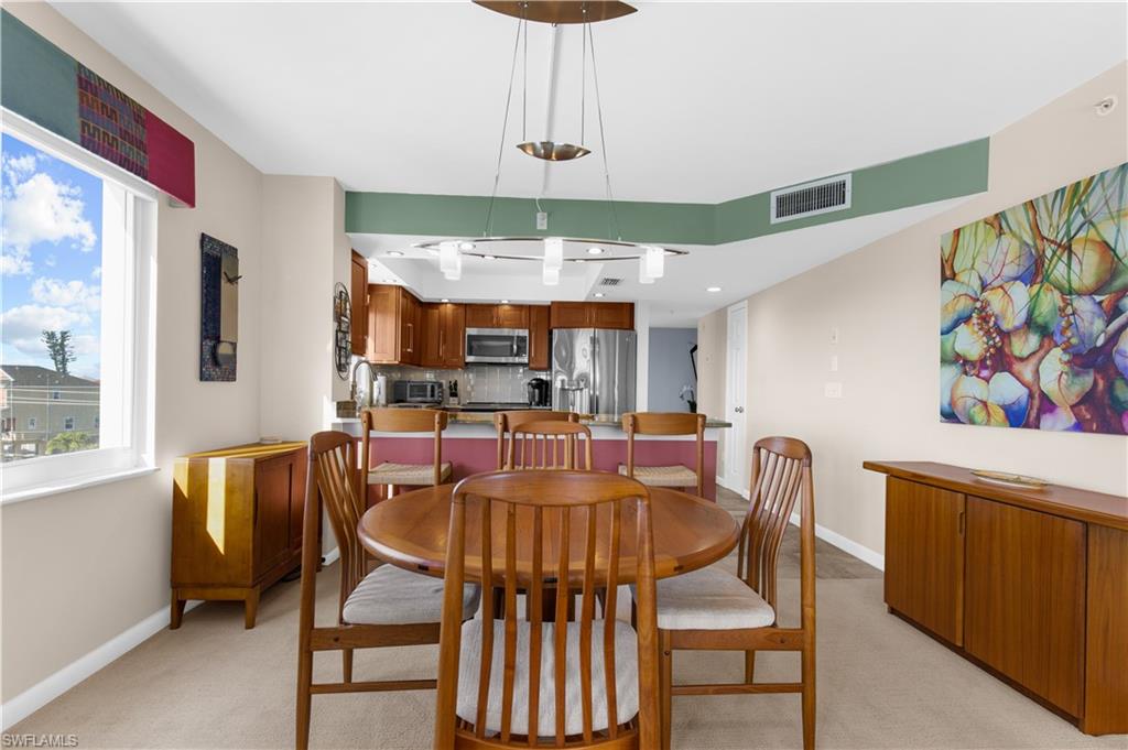 345 Mango ST 406