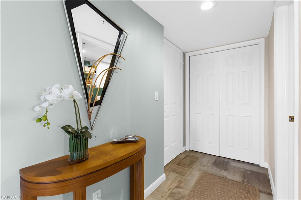 345 Mango ST 406