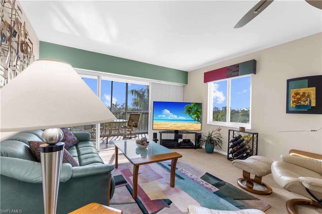 345 Mango ST 406