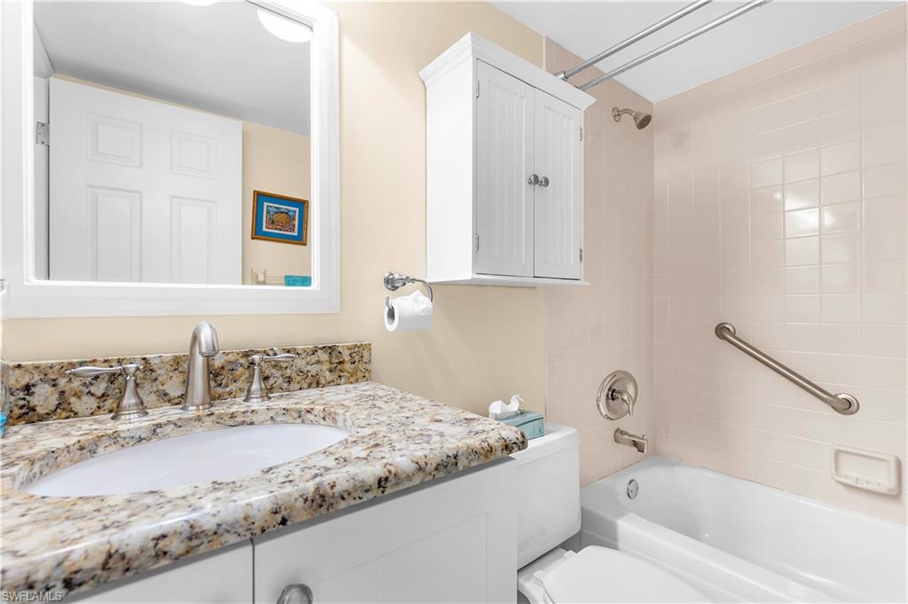 1190 Yesica Ann CIR B101