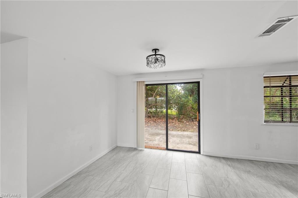 7280 Captiva BLVD