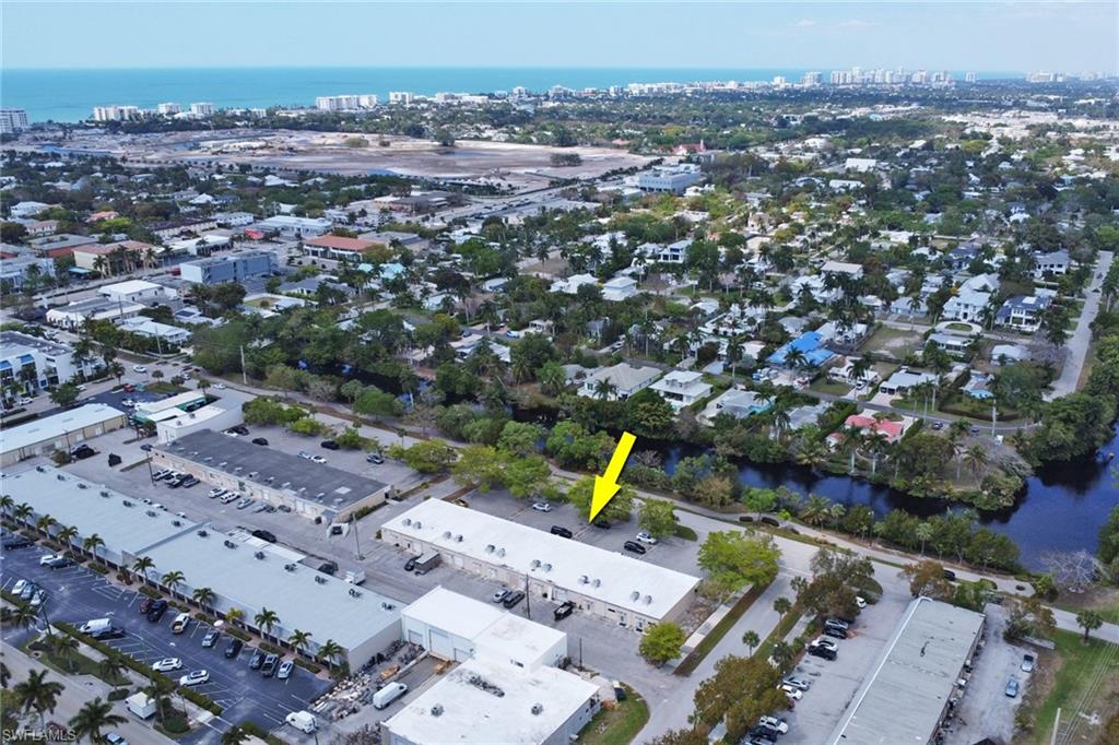 1078, 1080, 1082 6th AVE N 18