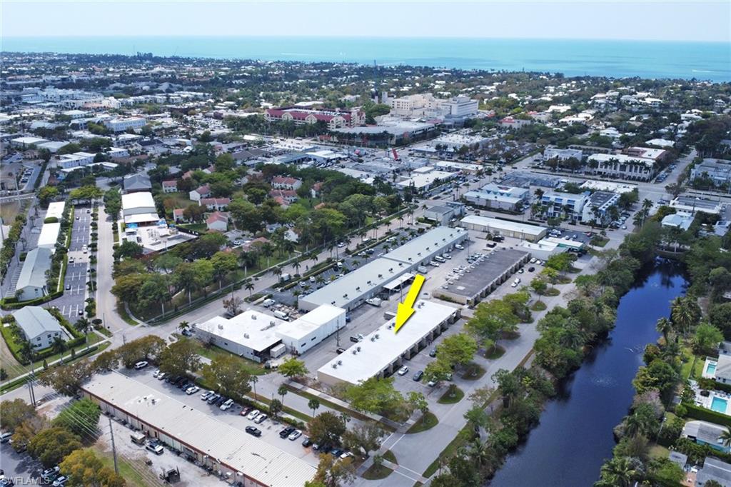 1078, 1080, 1082 6th AVE N 18