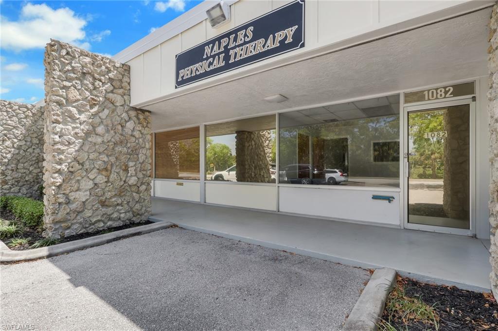 1078, 1080, 1082 6th AVE N 18