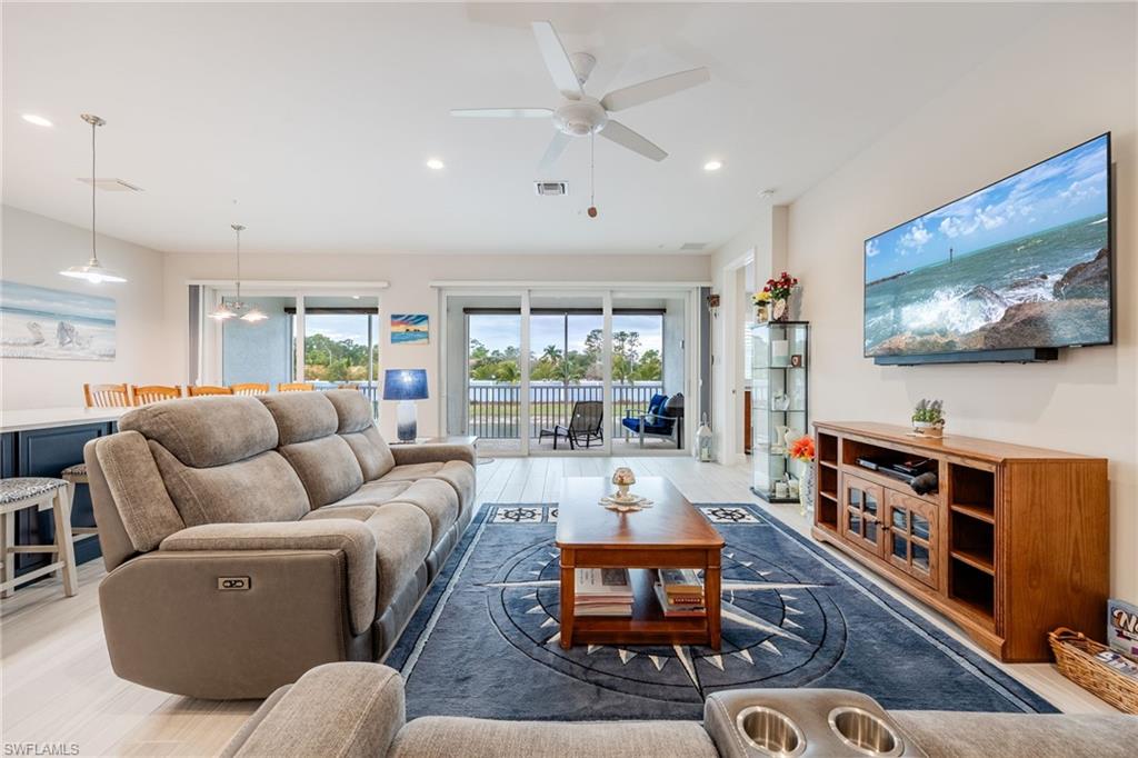 2555 Seychelles DR 406