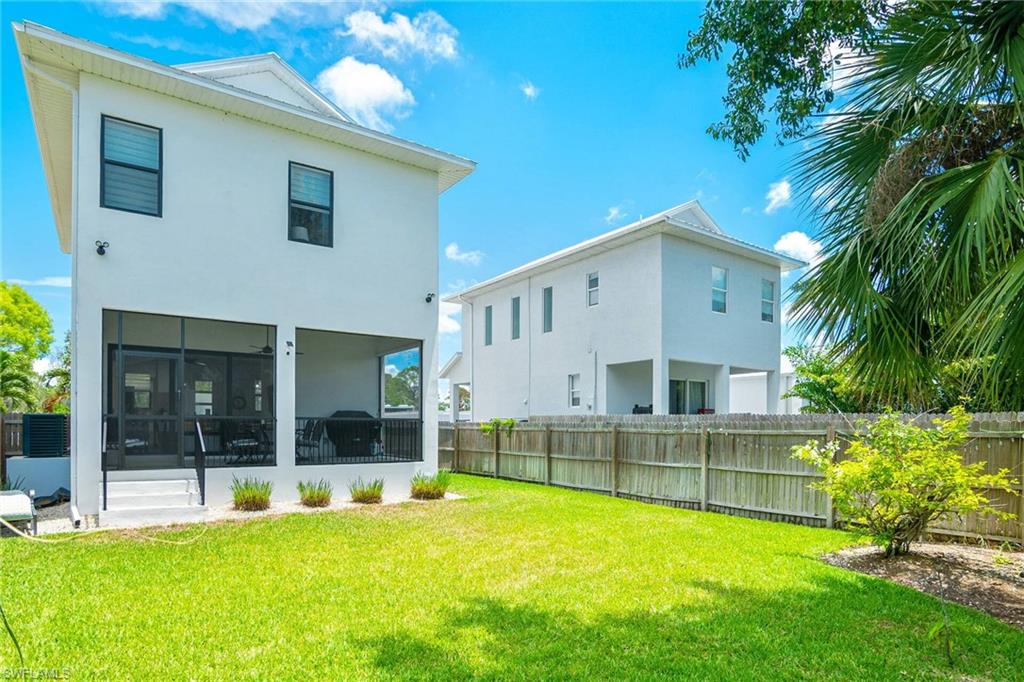 3016 Van Buren AVE