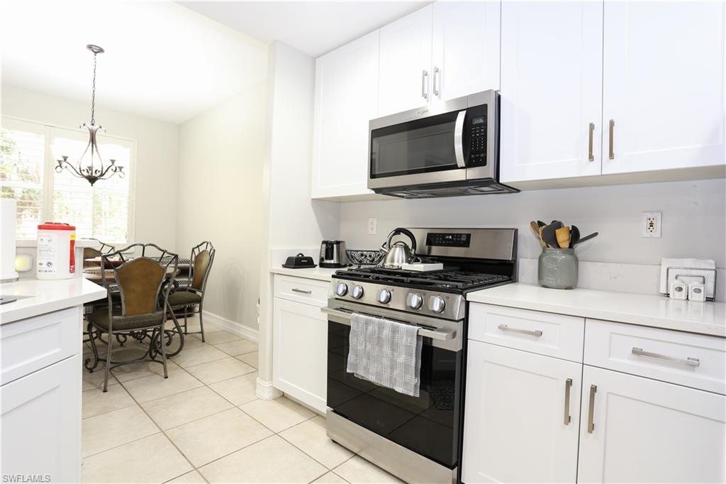 1710 Tarpon Bay DR S 4