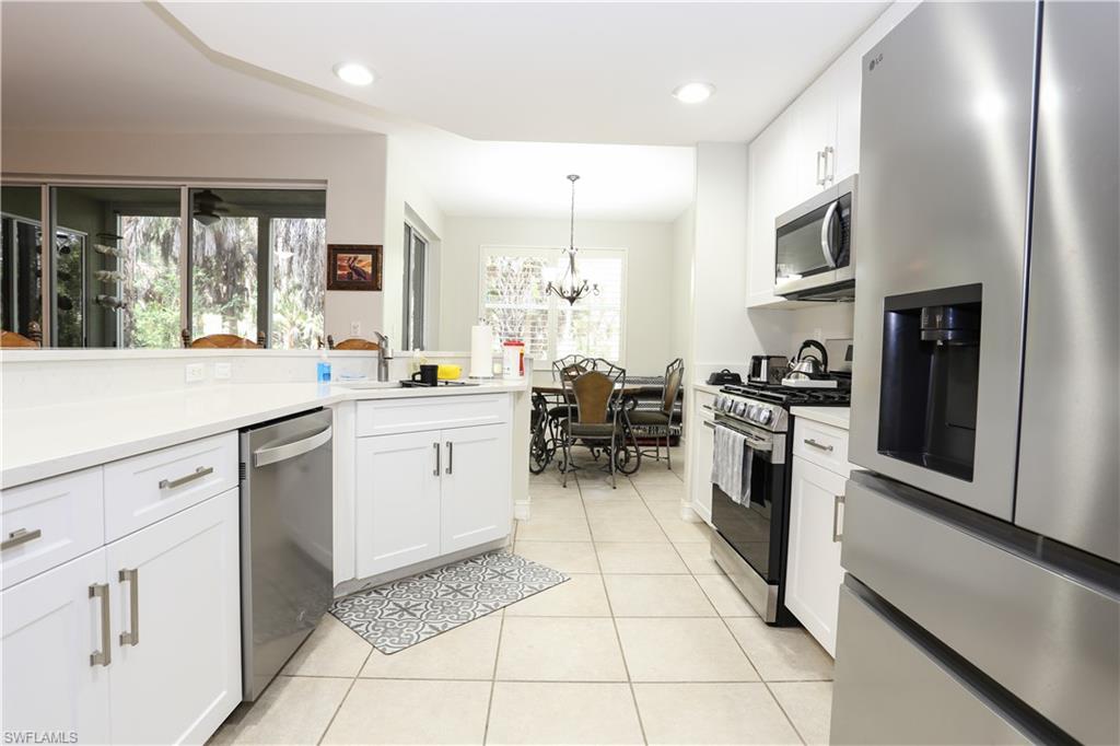 1710 Tarpon Bay DR S 4