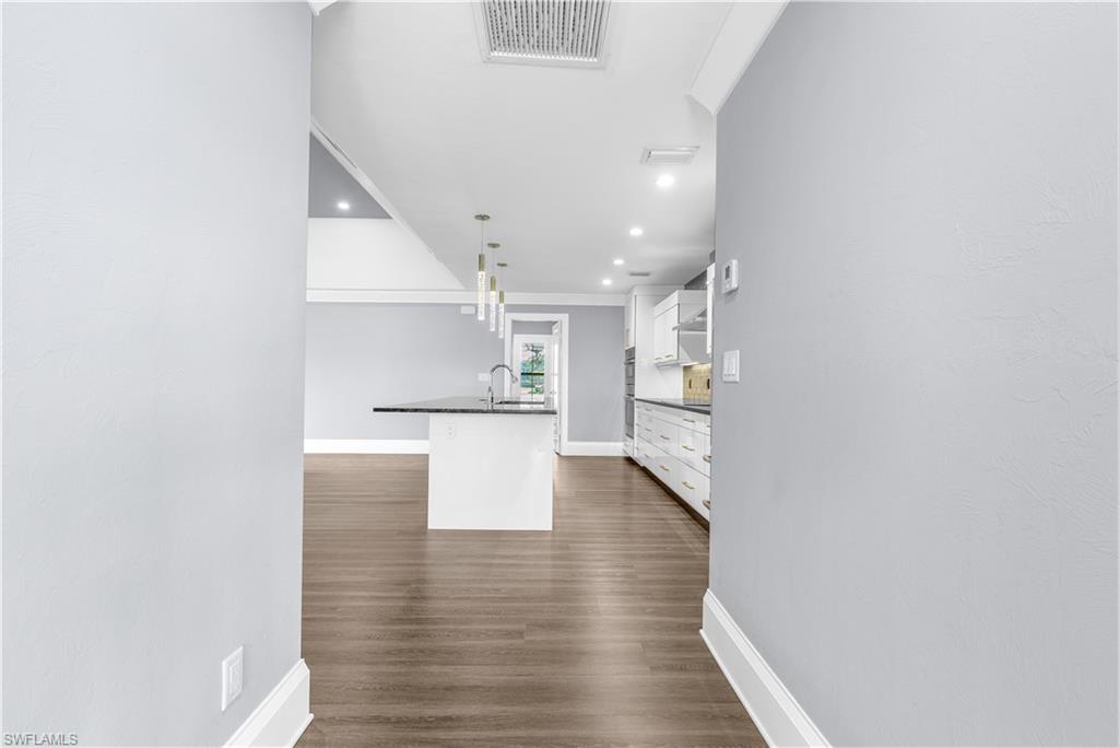9882 Campbell CIR