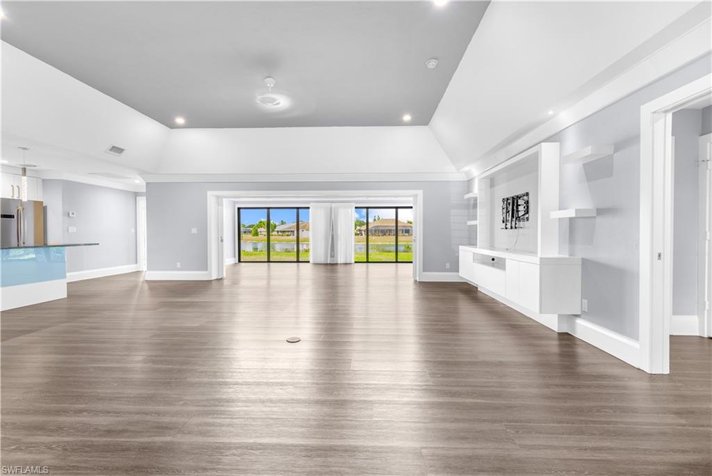9882 Campbell CIR