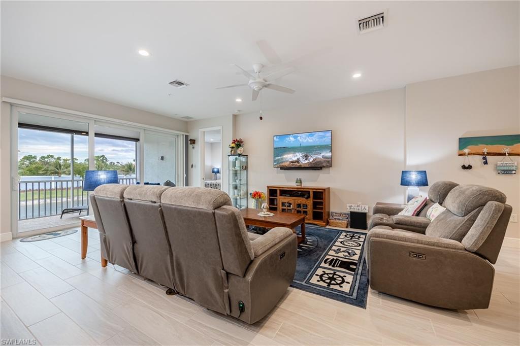 2555 Seychelles DR 406