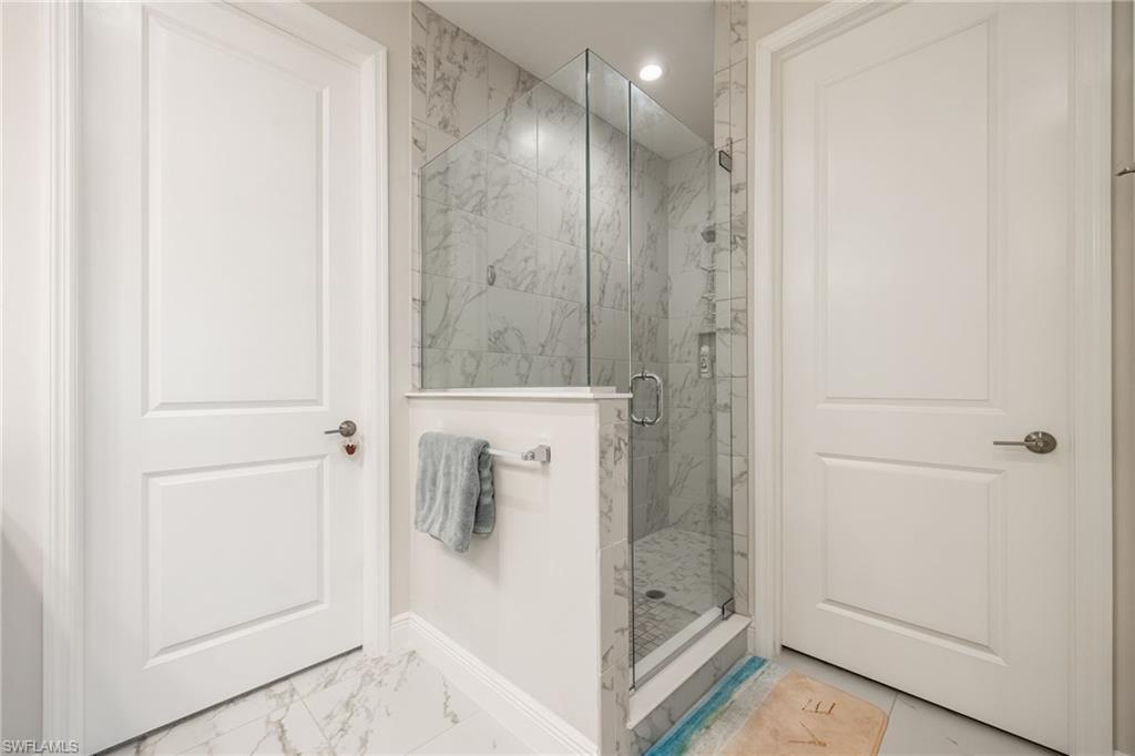 2555 Seychelles DR 406