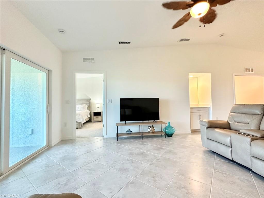 15960 Grassland LN 2727