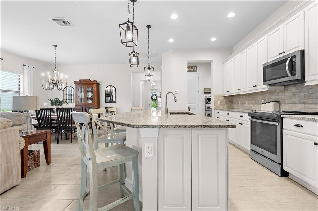 4111 Raffia DR
