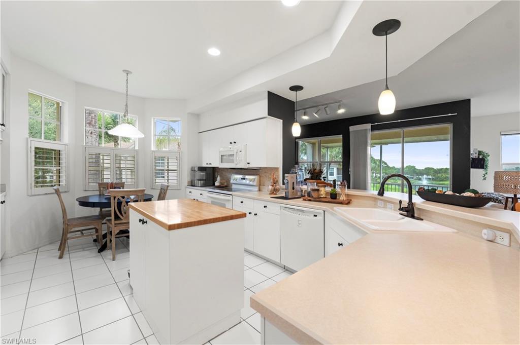 9670 Village View BLVD 201