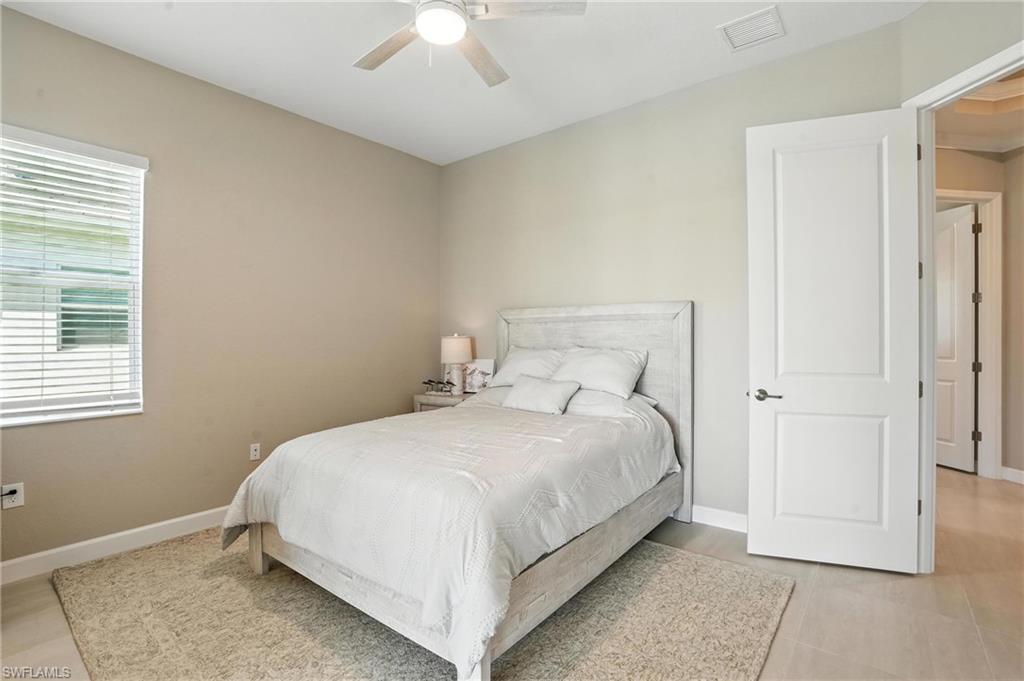 15027 Longs LN