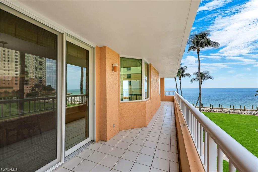 990 Cape Marco DR 208