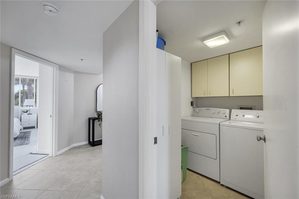 990 Cape Marco DR 208