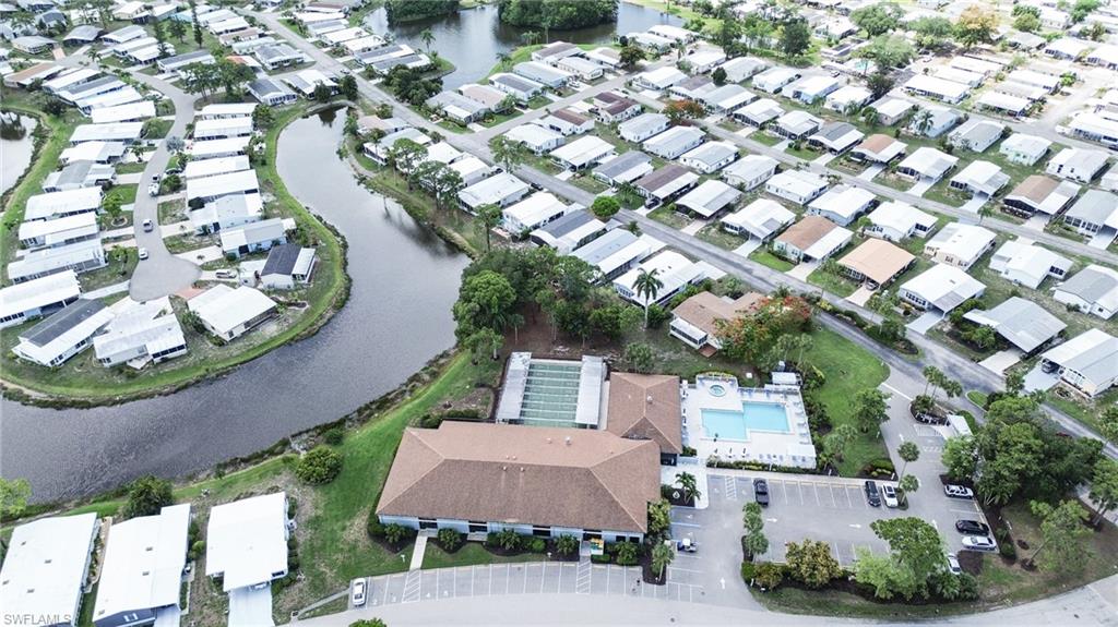 953 Bunker Hill DR