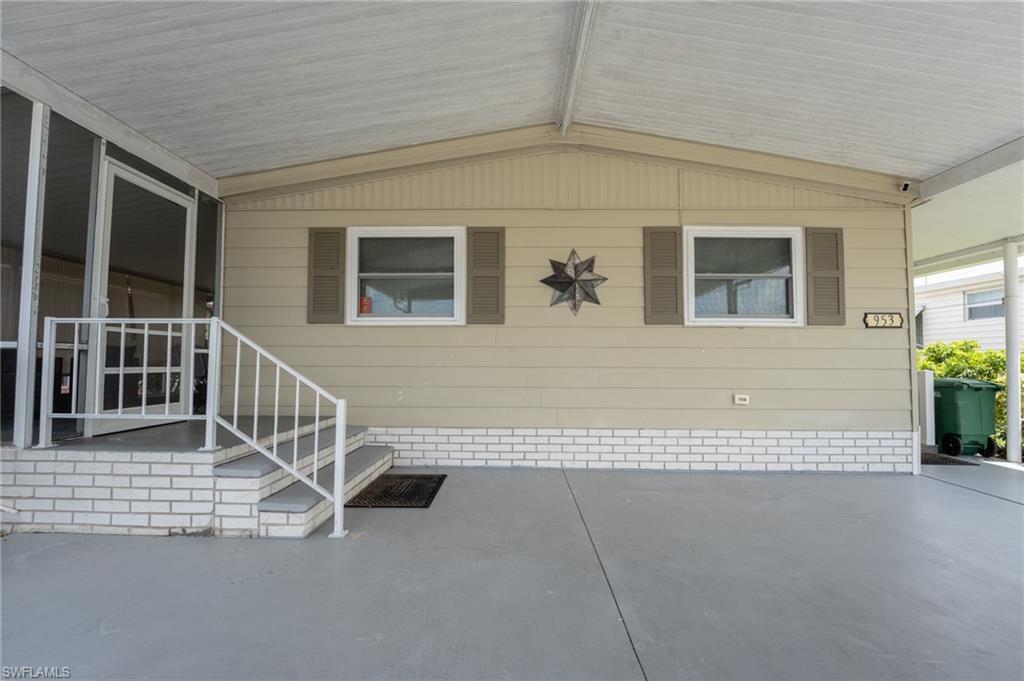 953 Bunker Hill DR