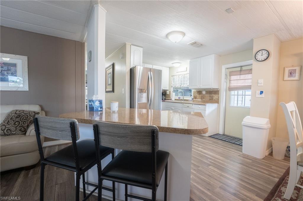 953 Bunker Hill DR