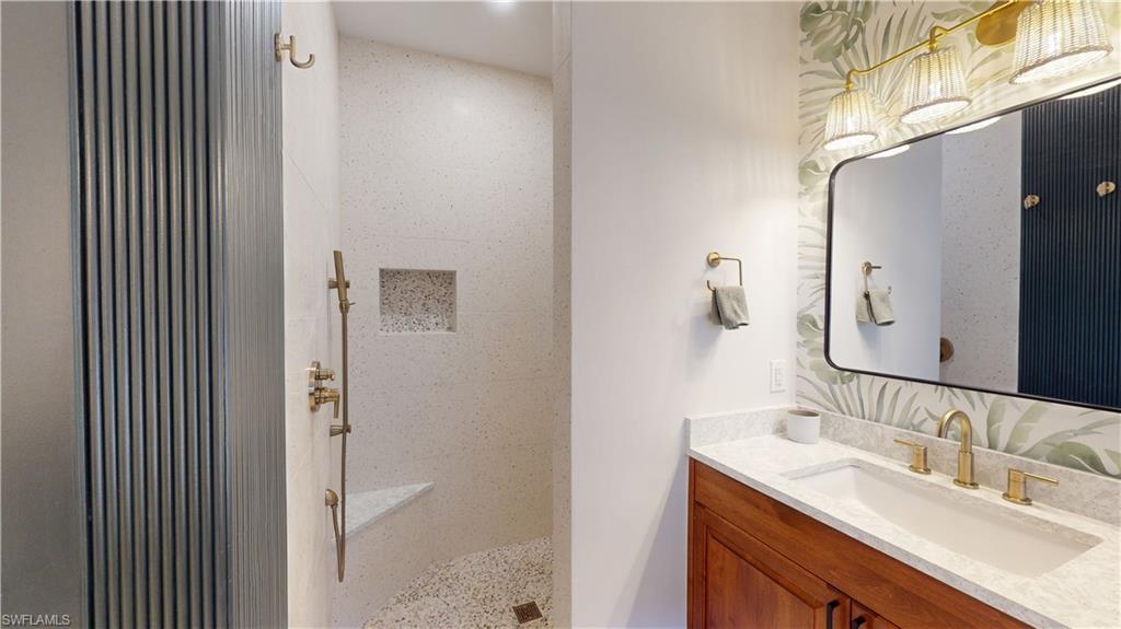 10346 Flat Stone LOOP