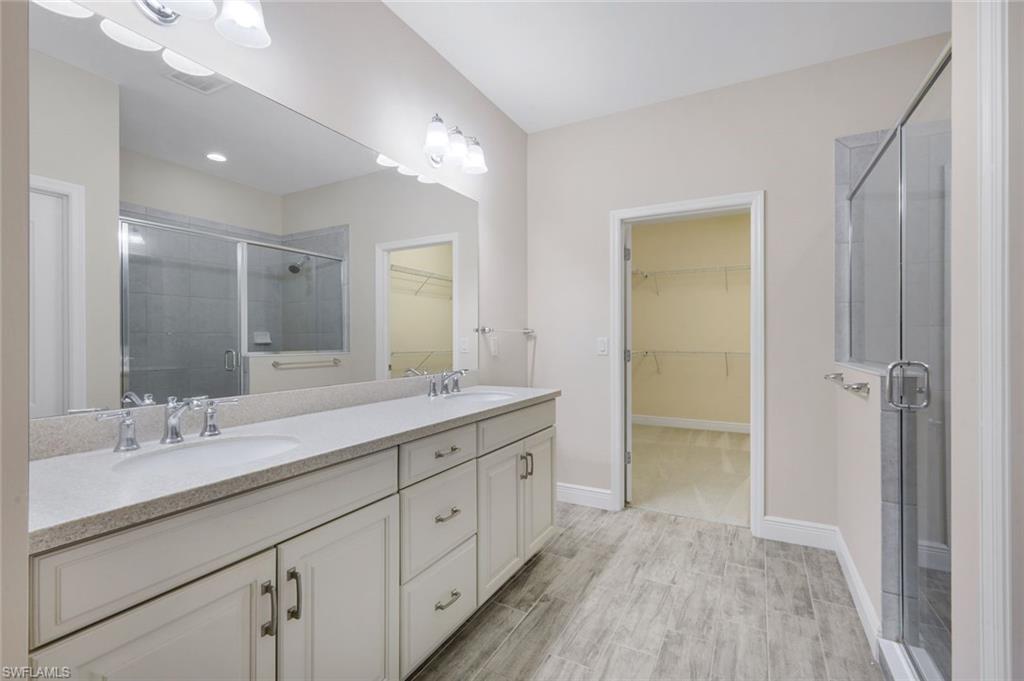 2343 Sheen LN 405