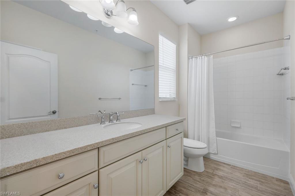 2343 Sheen LN 405