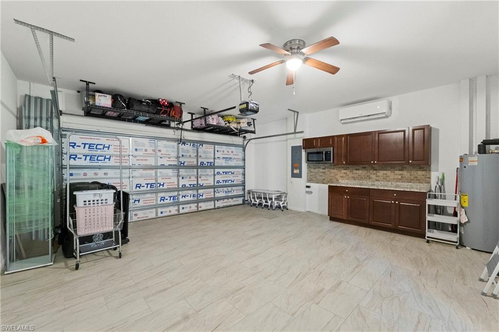 11905 Hickory Estate CIR