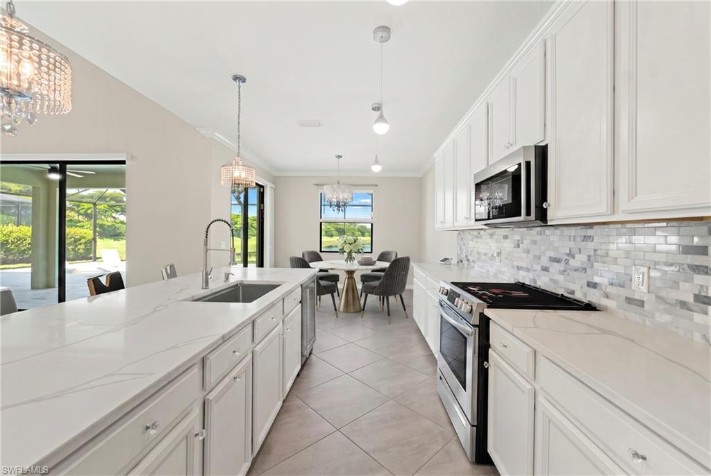 11905 Hickory Estate CIR