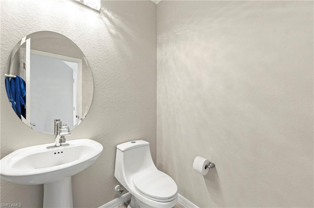11905 Hickory Estate CIR