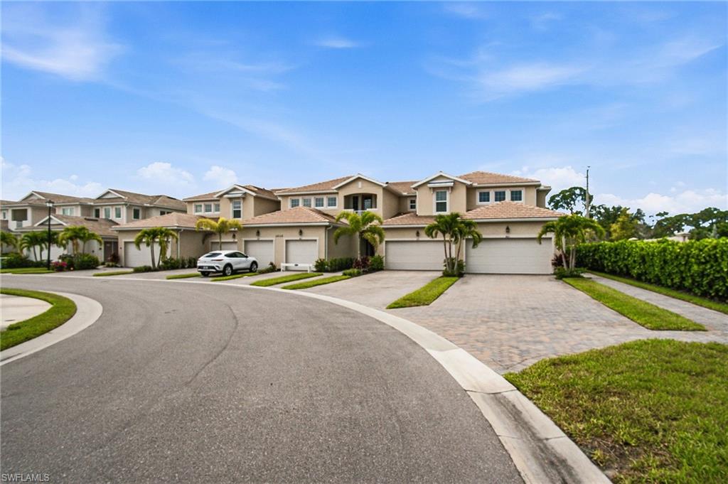 4646 Arboretum CIR 201