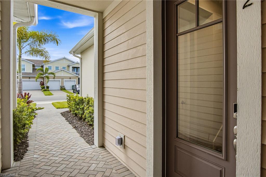 4596 Arboretum CIR 202