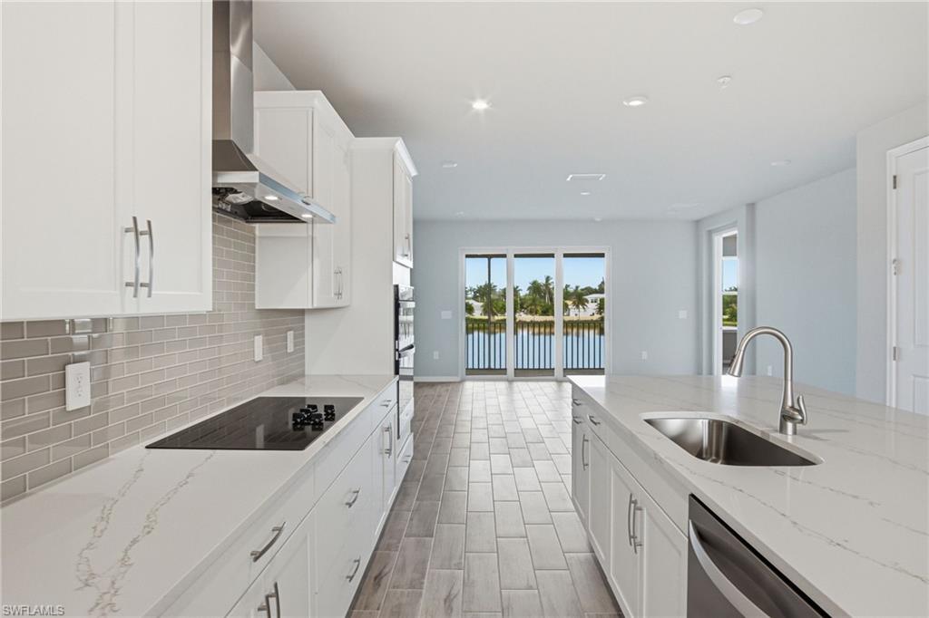 4596 Arboretum CIR 202