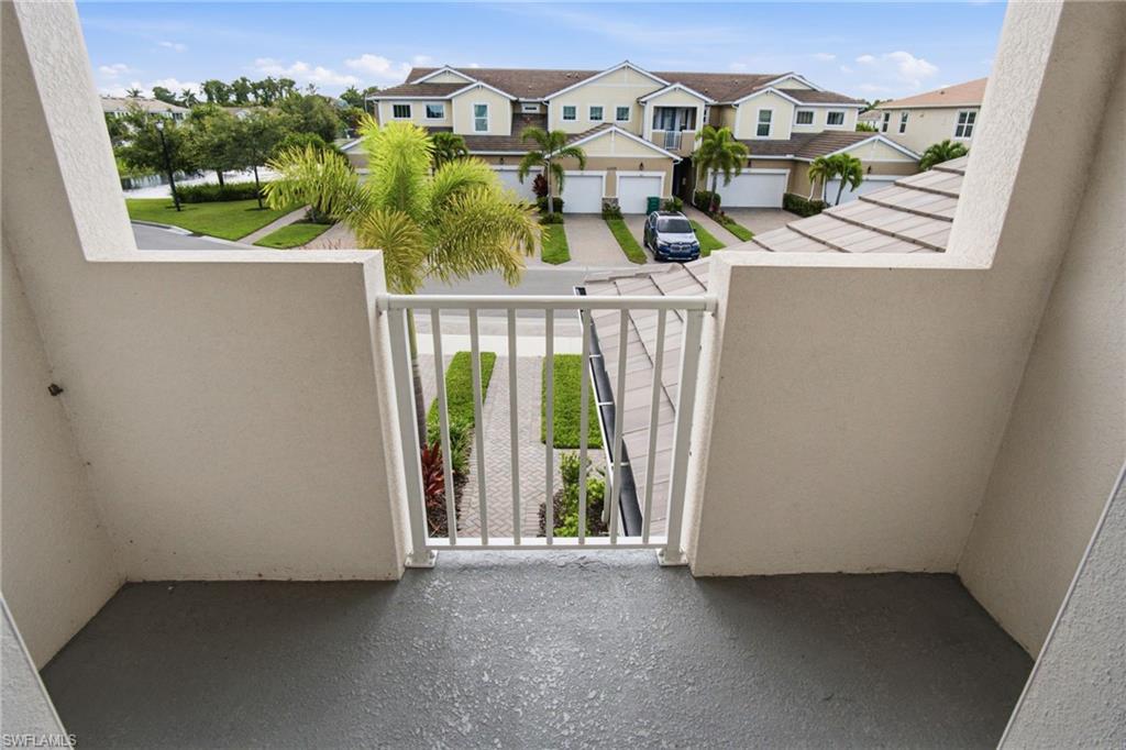 4596 Arboretum CIR 202