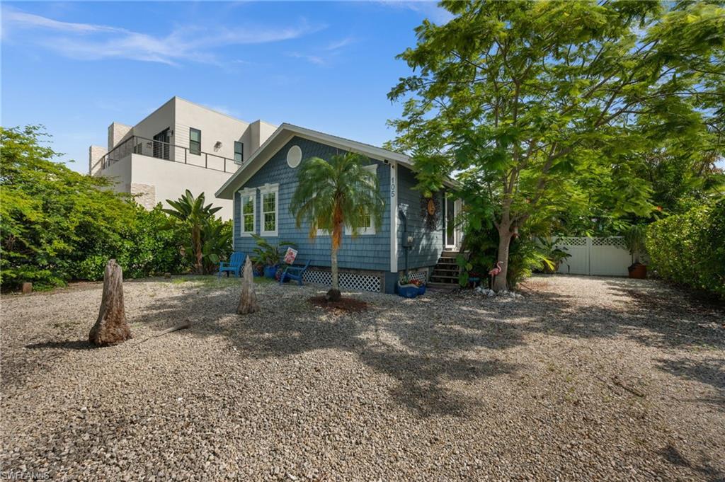 105 Hilo ST