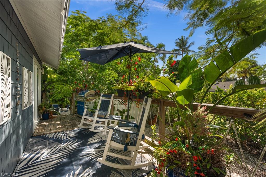 105 Hilo ST