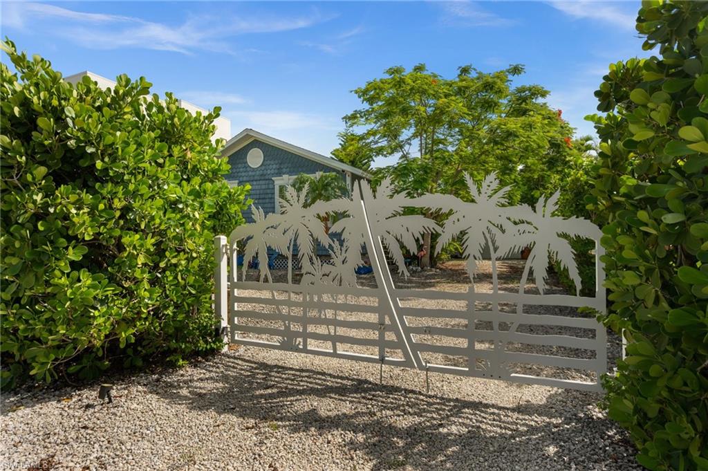 105 Hilo ST