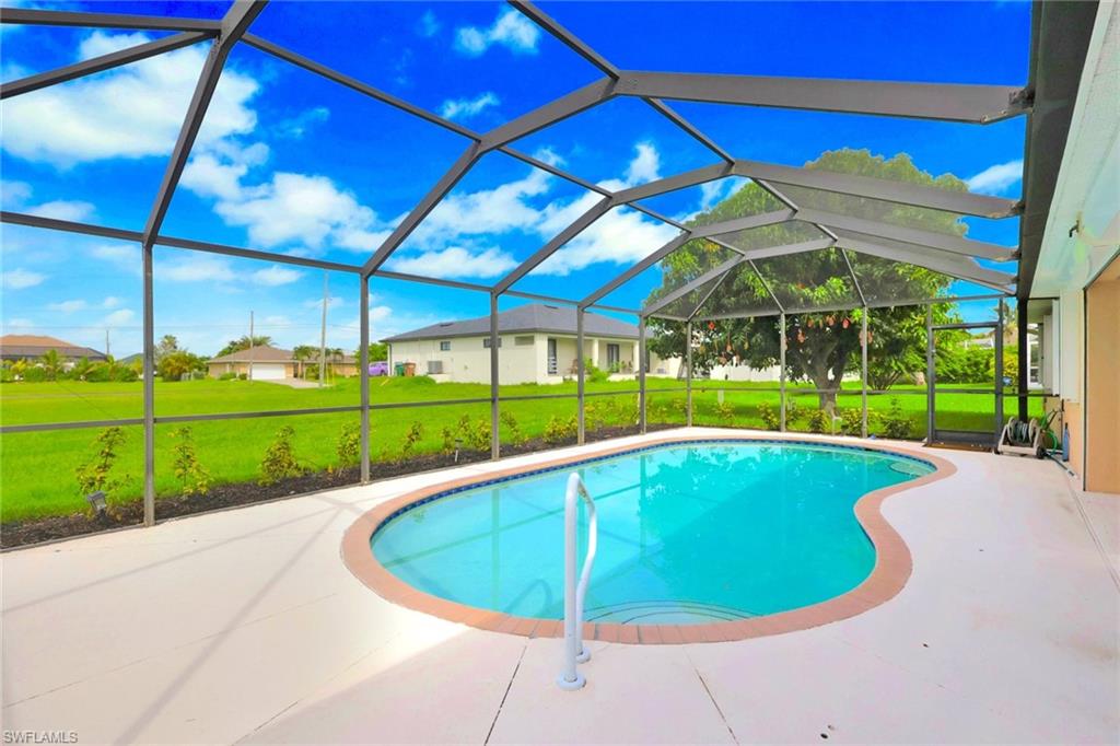 3302 2nd LN