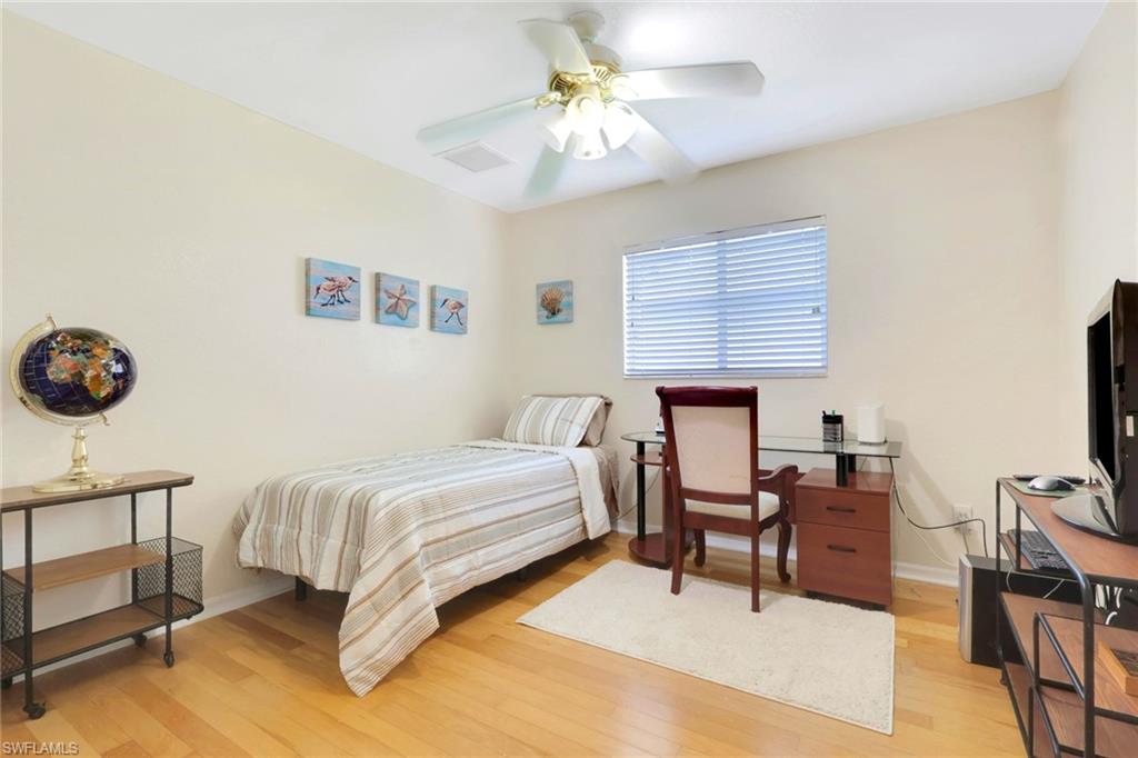 3302 2nd LN